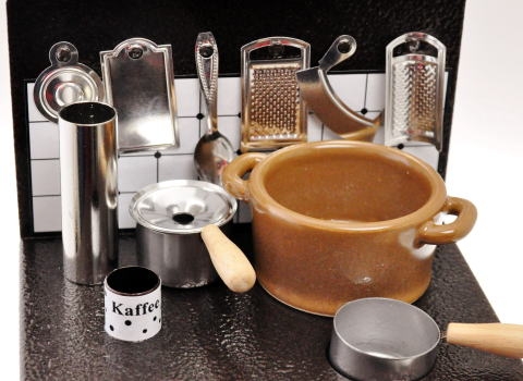 Miniature Kitchen Stove (6).jpg