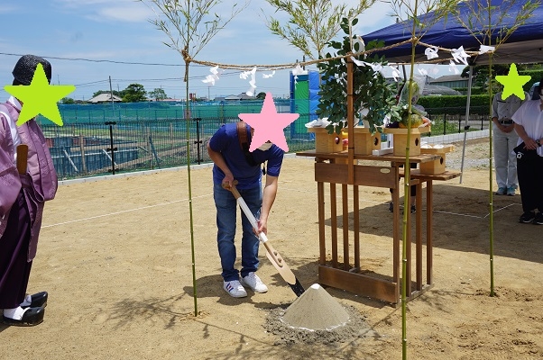 鍬入れ.JPG