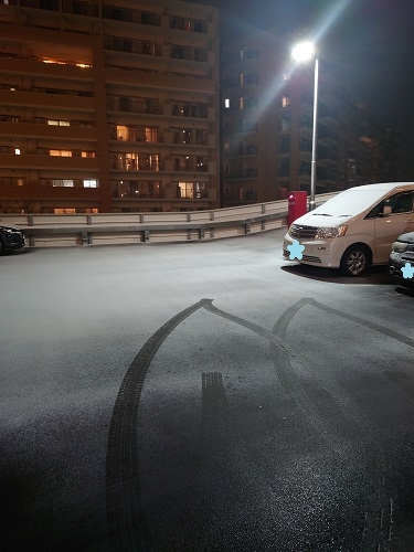 駐車場.JPG